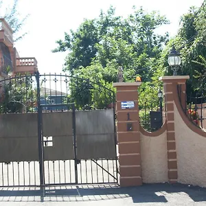 https://cozy-apartment-kingston.comcaribbean.com